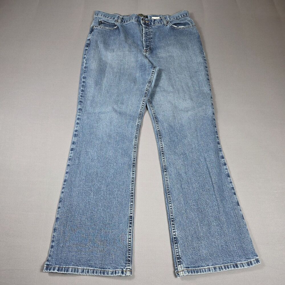 Eddie Bauer Womens Jeans Size 18 Button Fly Medium Wash Bootcut Denim Vintage